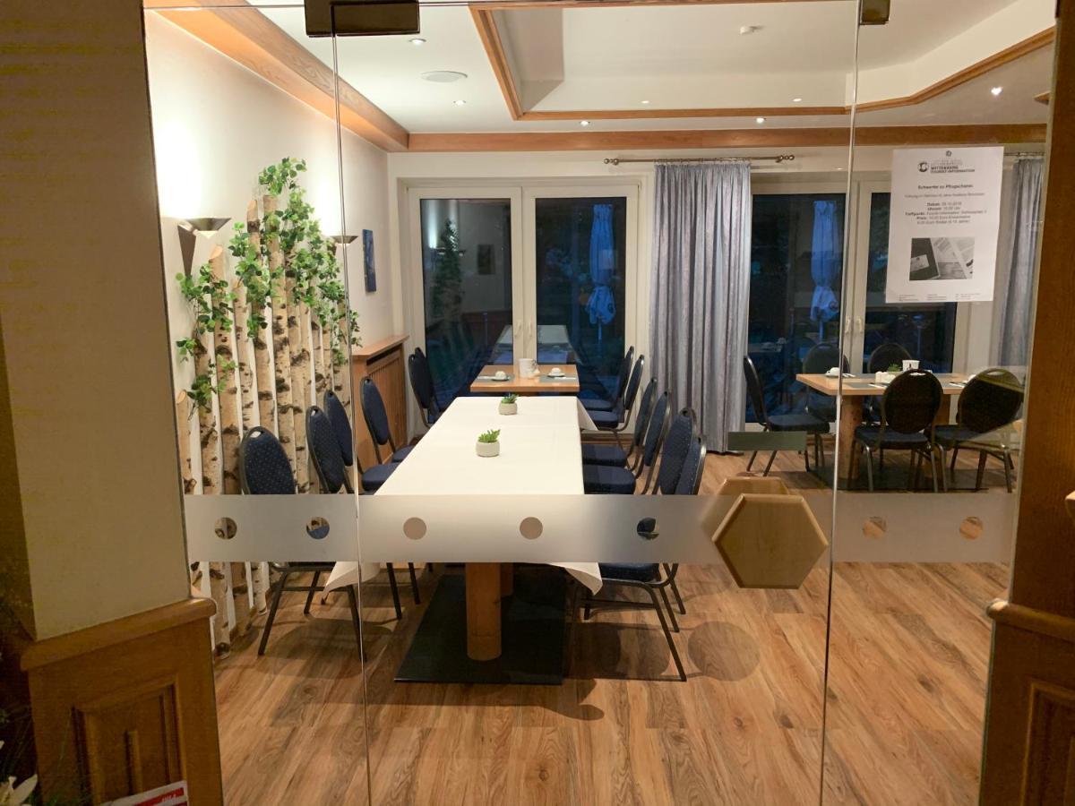 Luther Birke Hotel